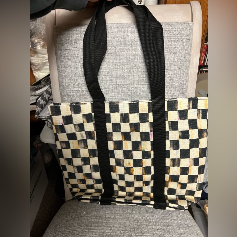 NEW w/0 tags Mackenzie child’s  tote bag